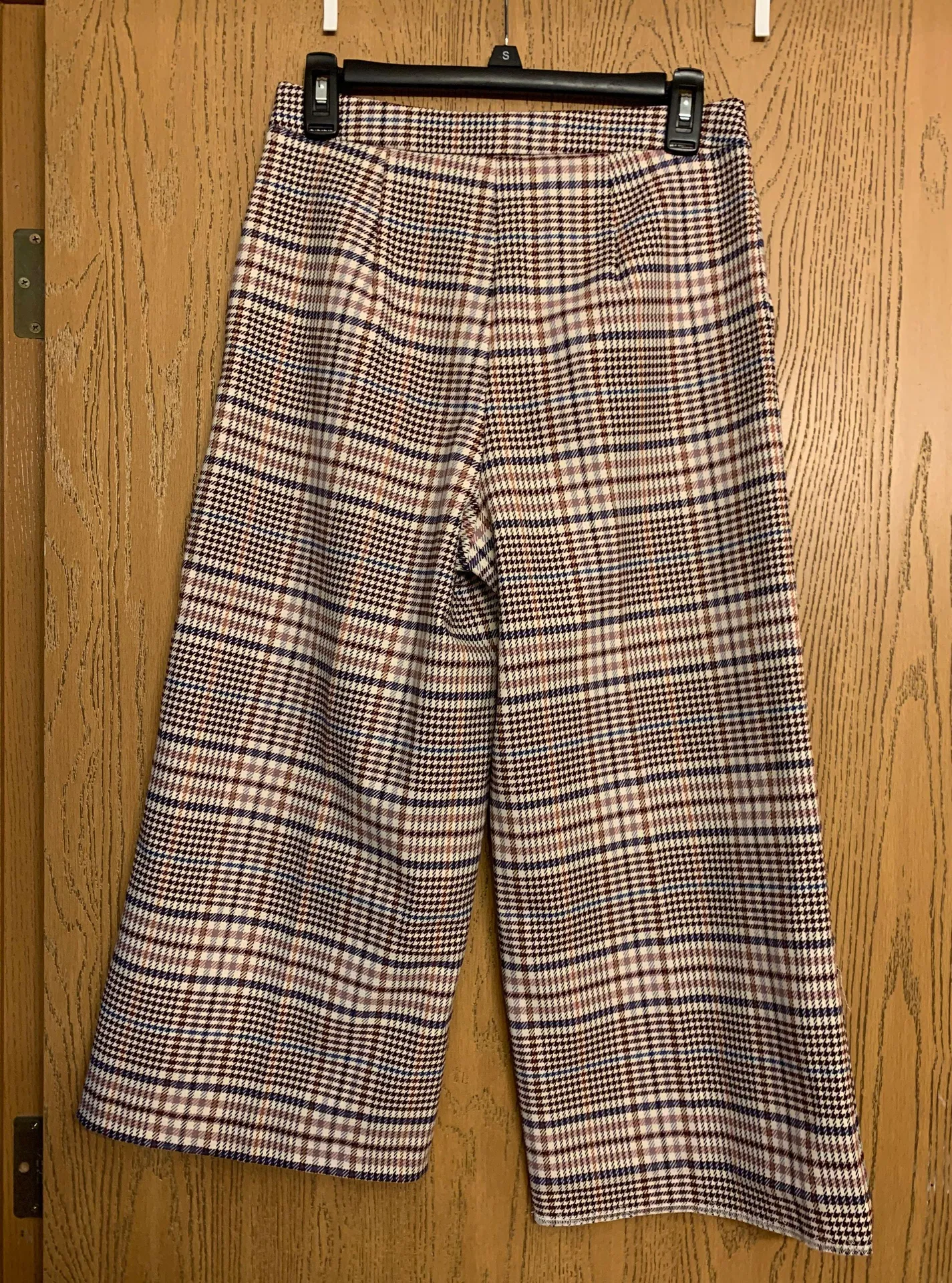 Lafayette 148 Cropped Pants - Image 5