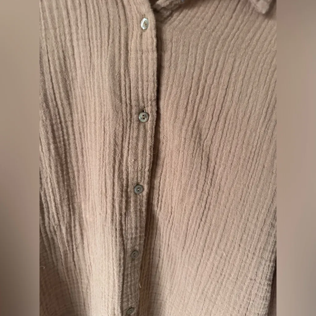 EILEEN FISHER Brown Button-Up Shirt. - Image 5