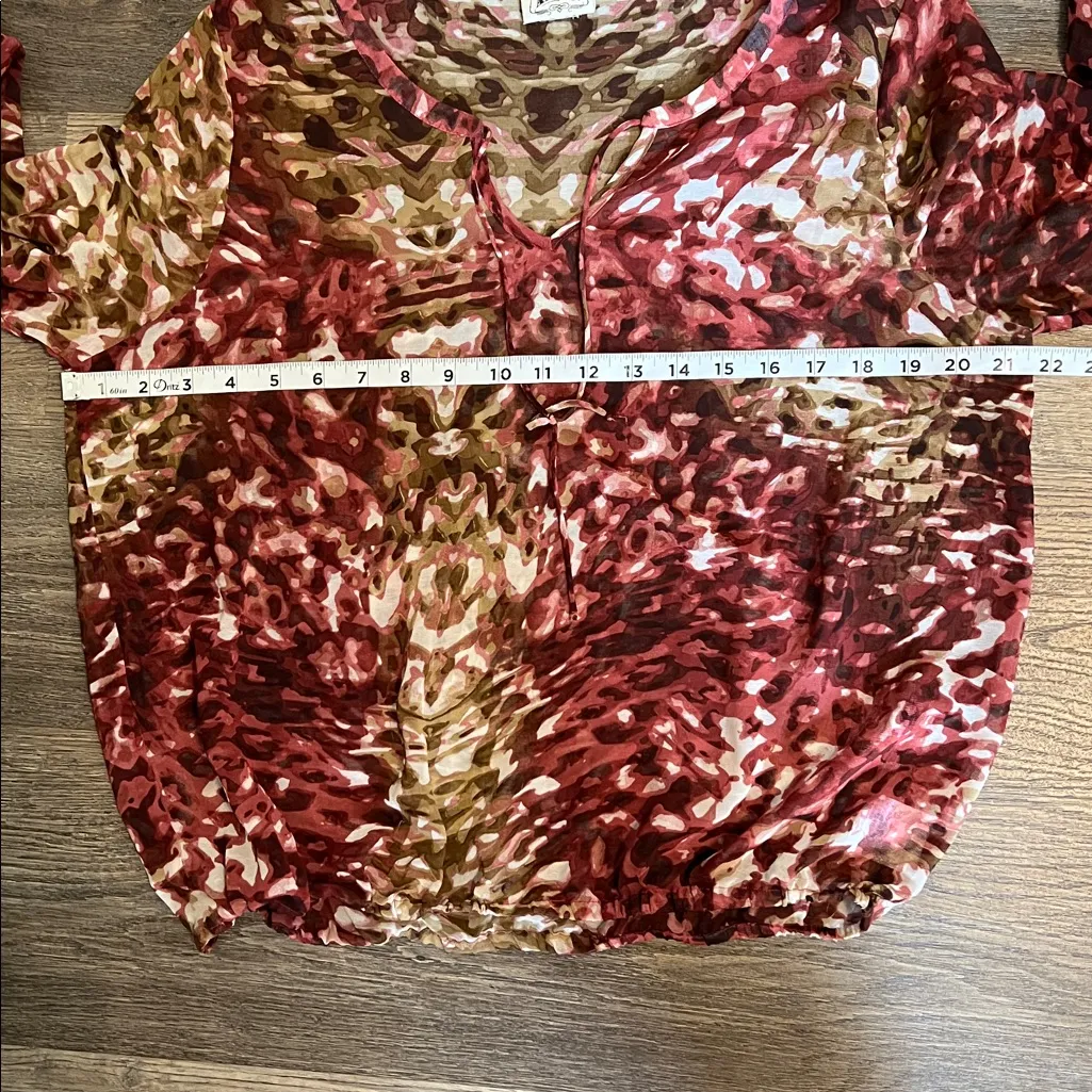 Ariat Women’s Long Sleeve Polyester Blouse Elastic Waist - Image 5