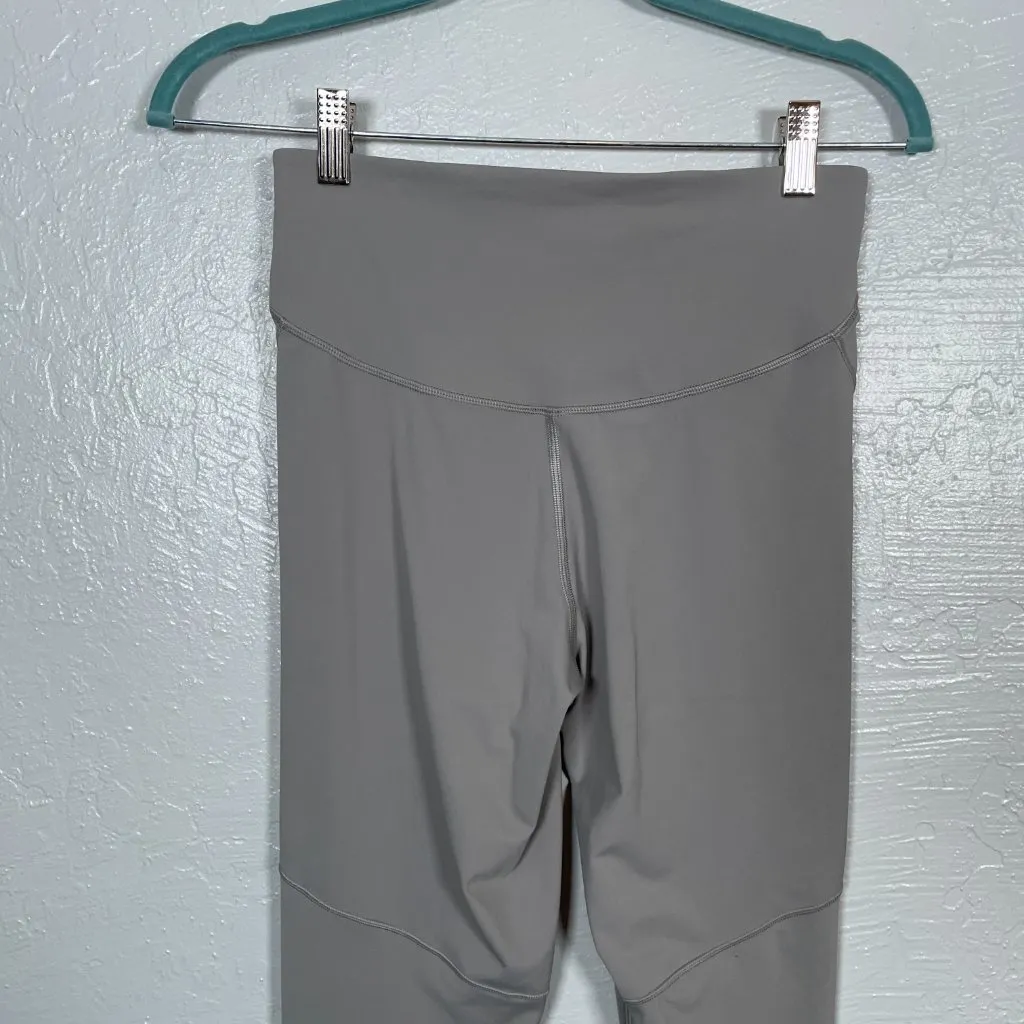 Lululemon Women 6 Gull Grey Base Pace High-Rise Reflective Tight 25" Athleisure - Image 6