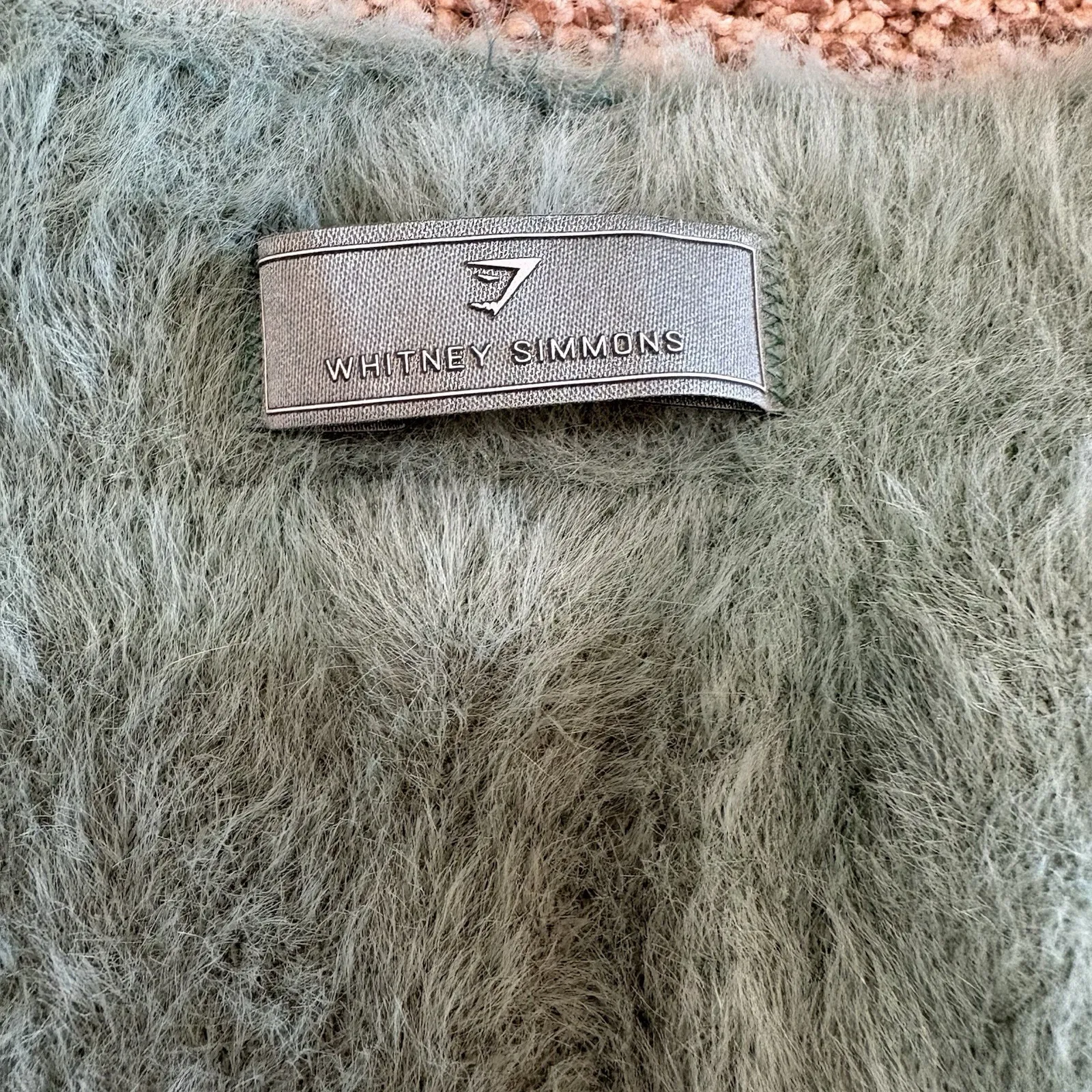 Gymshark Whitney Simmons Knit Fuzzy Shorts Women's‎ Green Small - Image 4