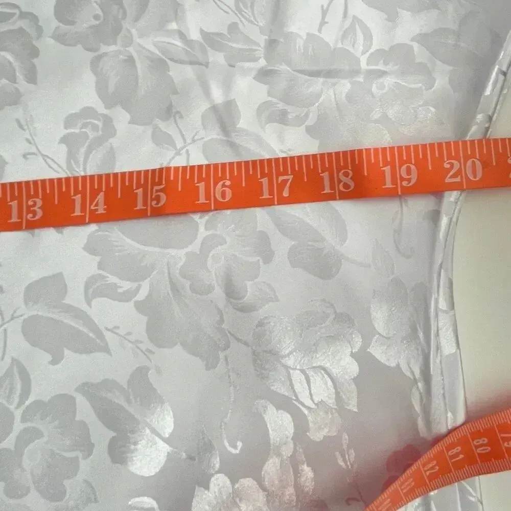 Secret Treasures‎ Women Small Nightgown Pale Lilac Floral Damask Classic Whimsy - Image 10