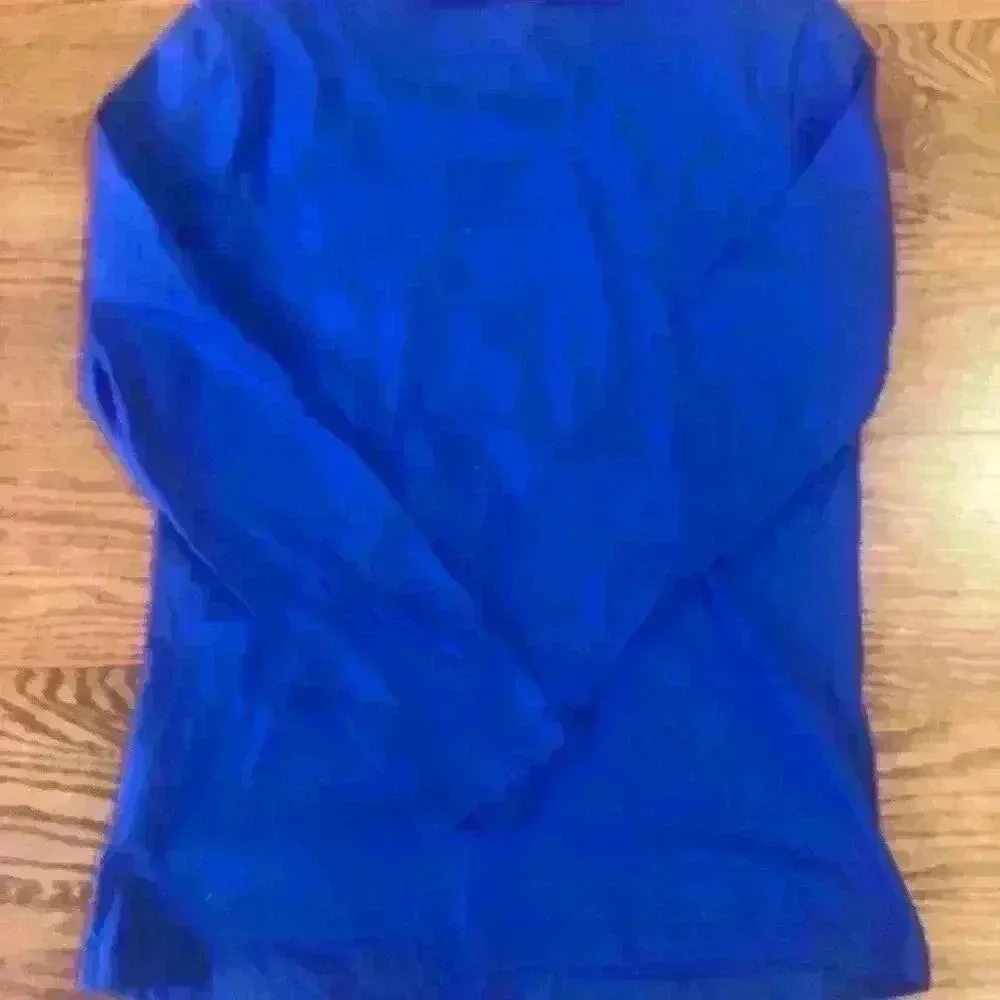 Christmas Winter Holiday Long Sleeve Tee embroidered sequins beading size Small - Image 9