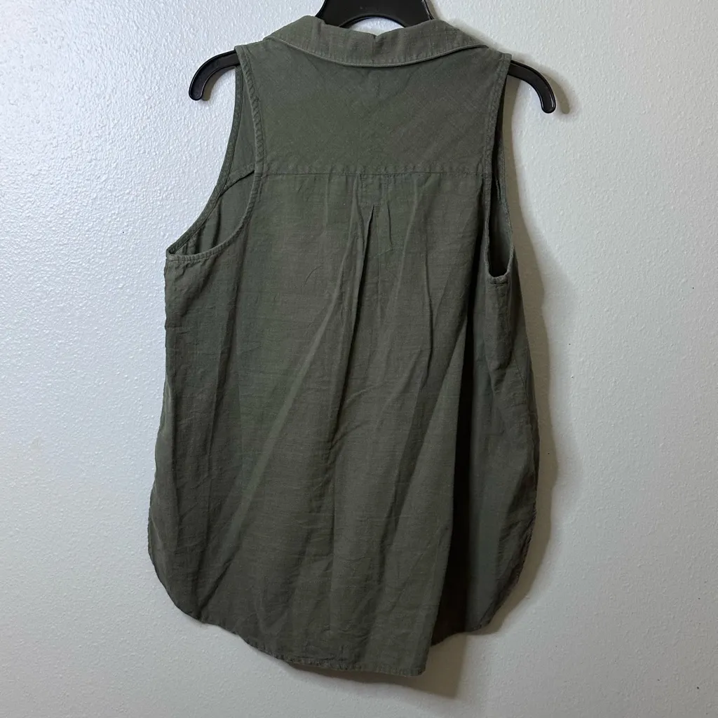 Universal Thread‎ Women Olive Green sleeveless Blouse S - Image 6