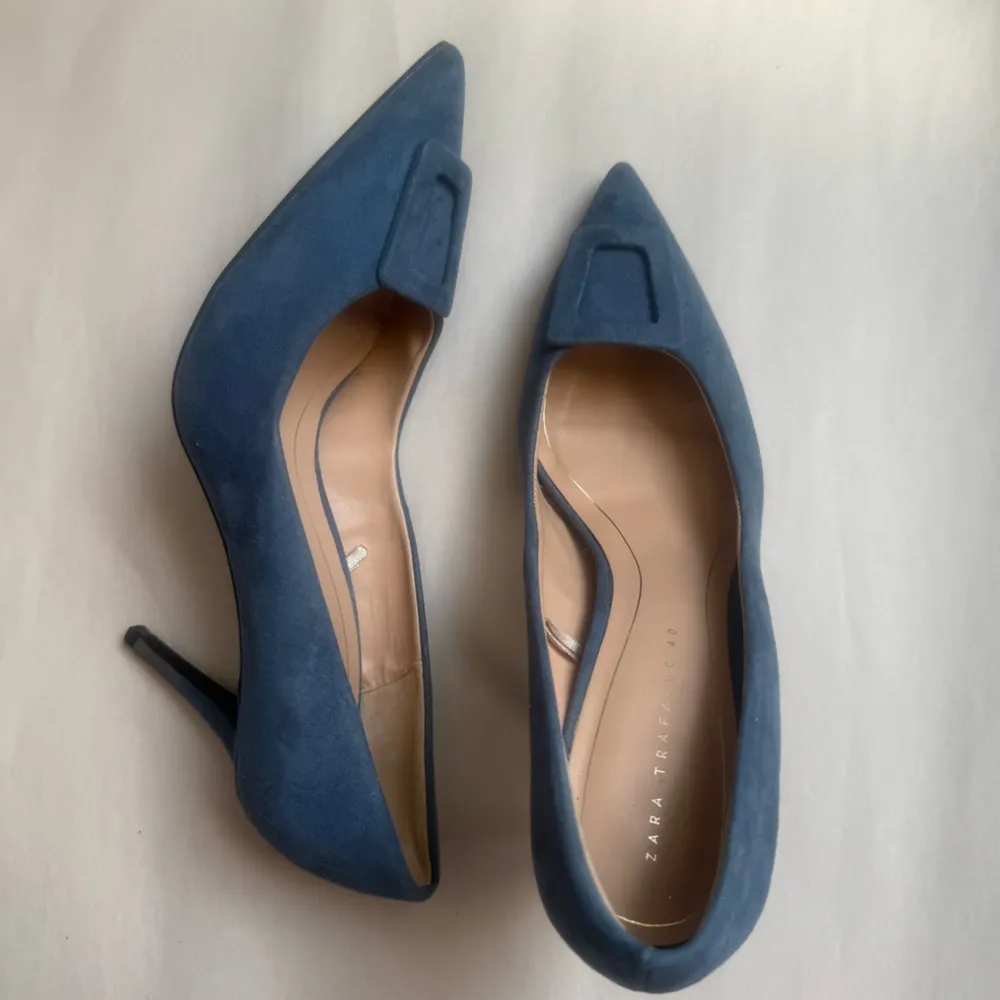 Zara Blue Suede Pointed Toe Court Heels with Buckle detail Shoes - Image 2