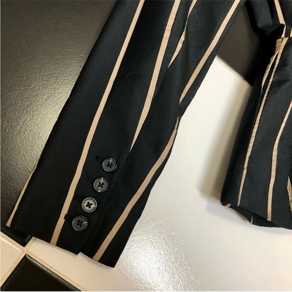 Self-Portrait Tailoring Peplum Blazer Vertical Stripes Black & Tan Flattering 6 - Image 11