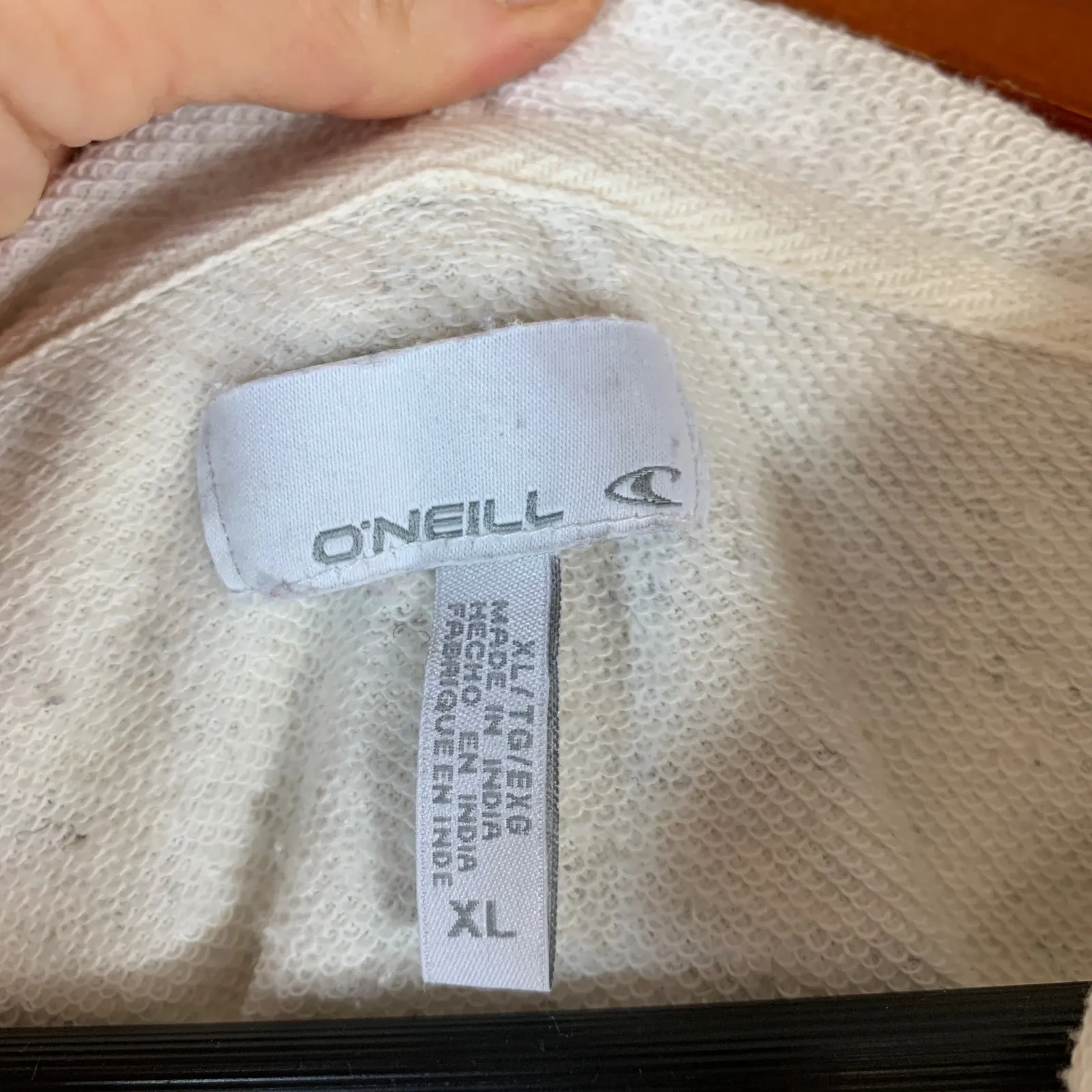 ONeill Hoodie Sweatshirt Cream Marled Distressed Geometric Sleeve Detail XL - Image 3