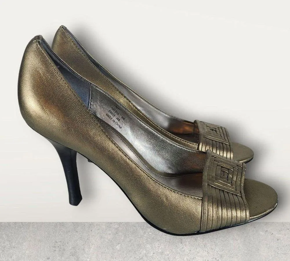 Calvin Klein Katell Bronze Metallic Gold Pump Heels Peep Toes Size 6M - Image 3