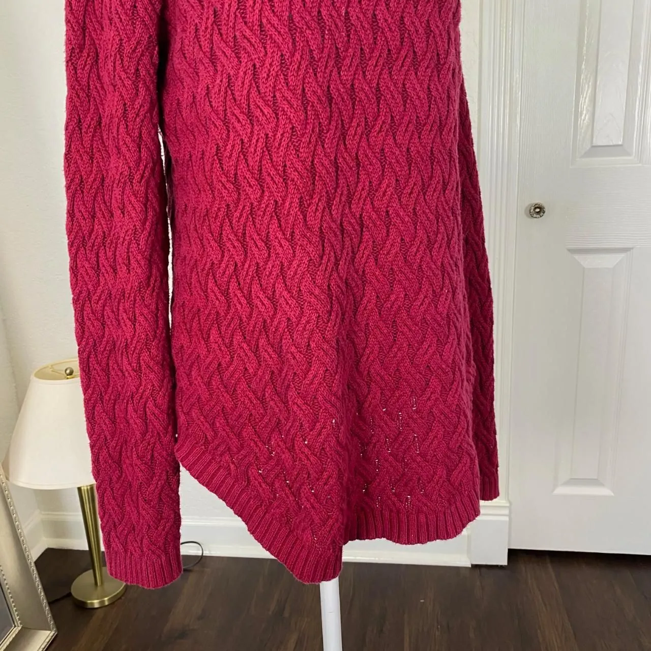 100% Cotton Long Knitted Burgundy Red Kable Knit Sweater M Fishermen Style - Image 5