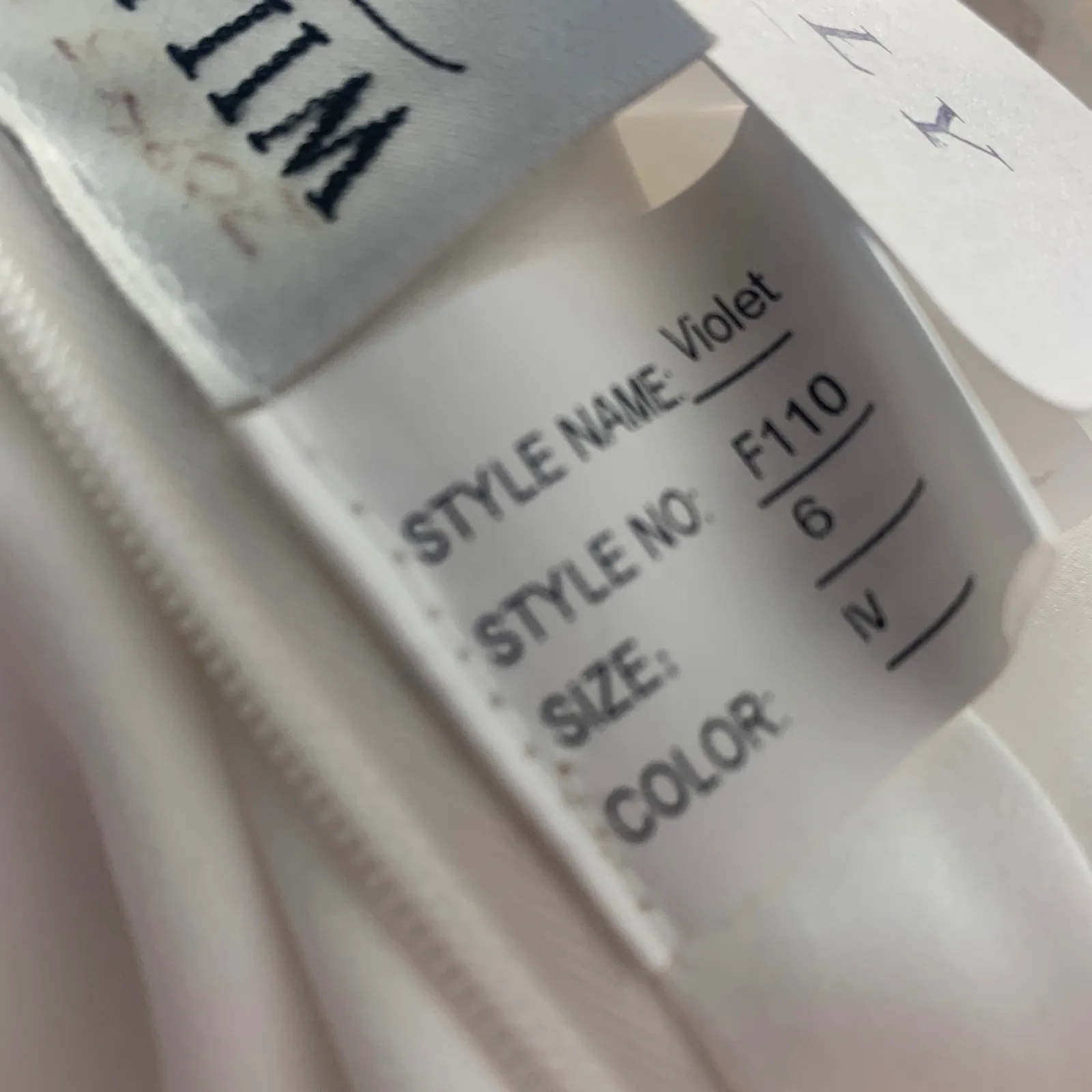 Wilderly Bride Violet Off the Shoulder Lace Deco Wedding Dress Size US 6 *Sample White - Image 12