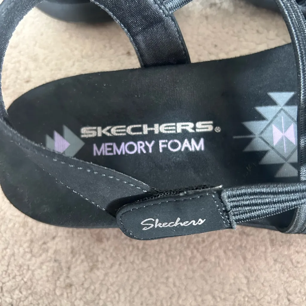 Skechers Sandals- 10W - Image 2