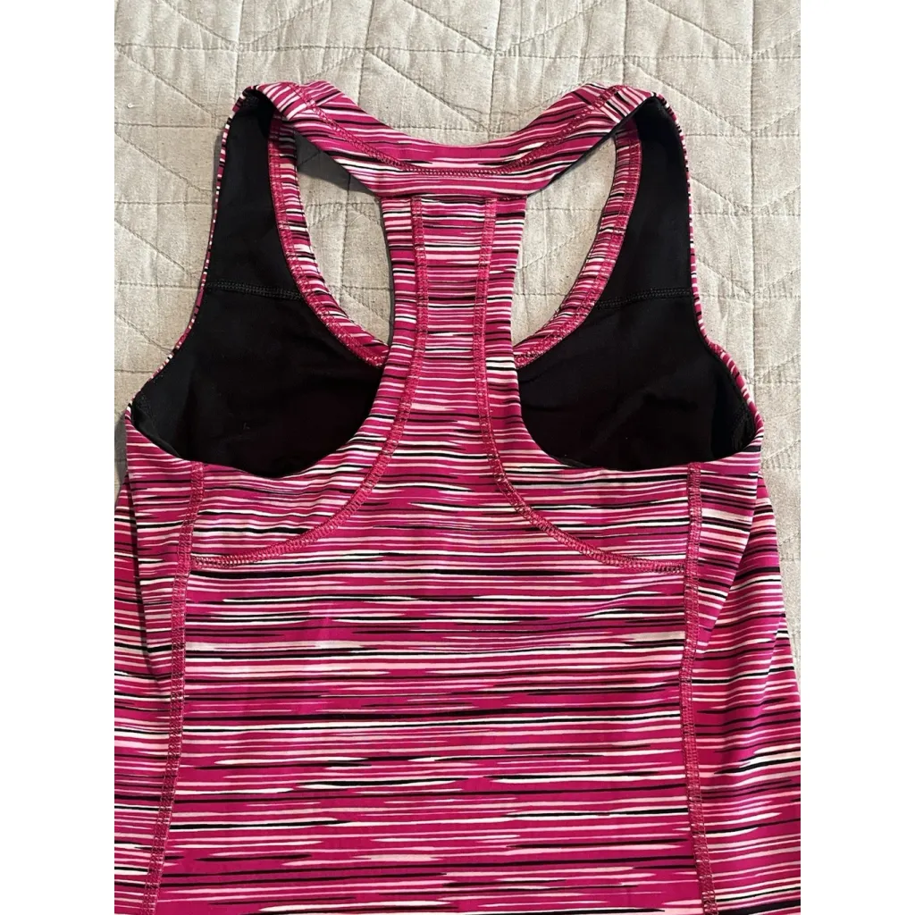 The North Face Tank Top Womens Small Fuchsia Activewear Lined Breast Racerback - Image 5