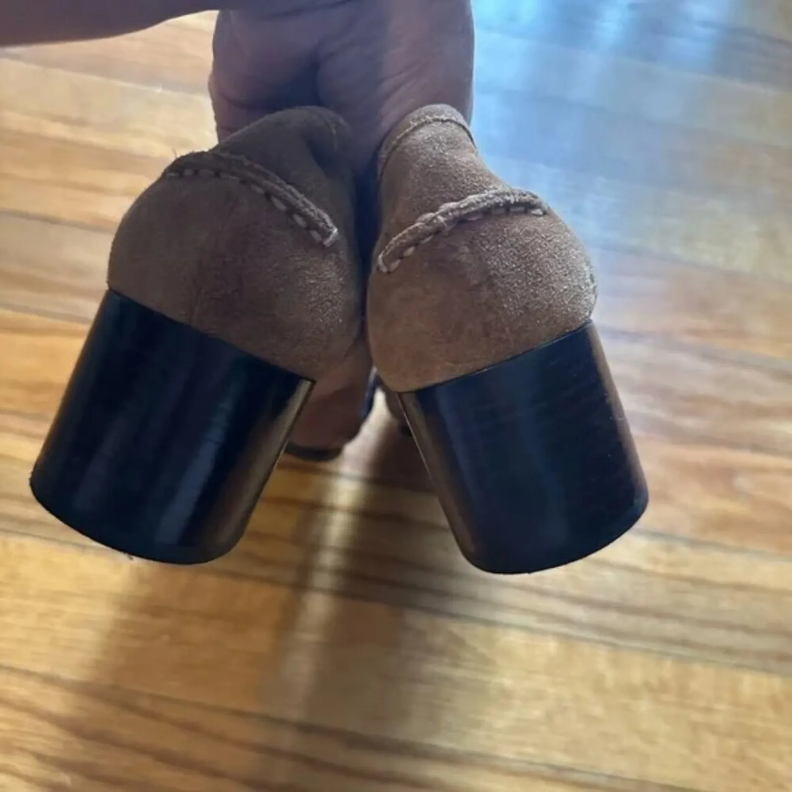 Aerosoles Brown Suede Heeled Loafers – Size 5.5 - Image 4