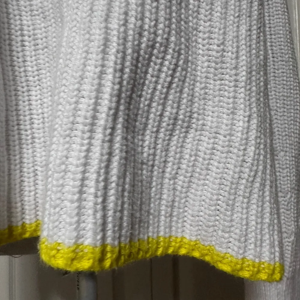 COURT & ROWE white sweater with pink crew neck and stripes on sleeves & cuffs XL - Image 11