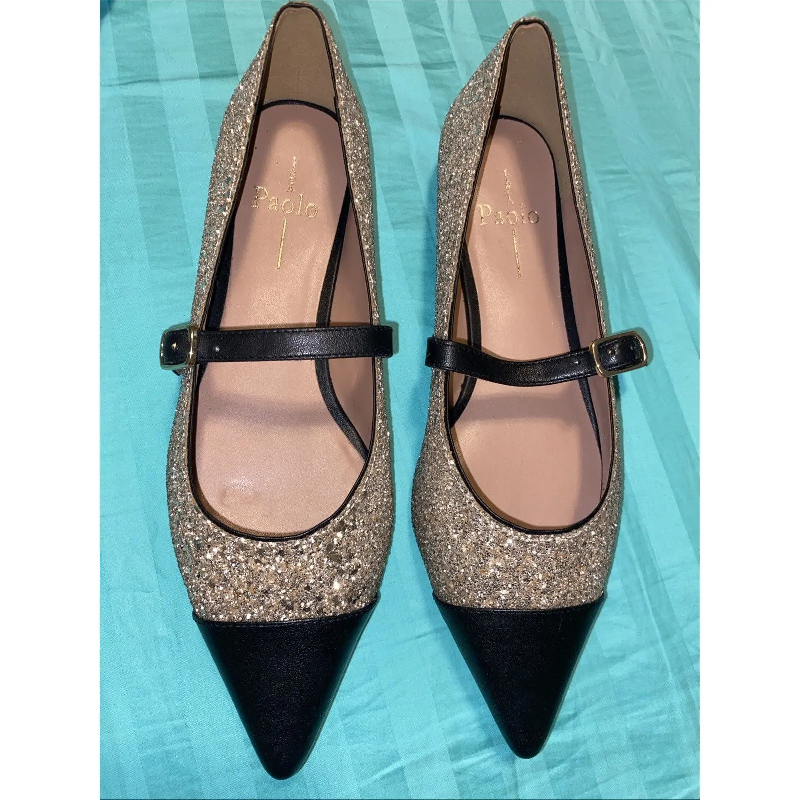 Linea Paolo Niara Size 7 Ballet Flats Mary Jane Gold embellishment Pointed Toe - Image 4