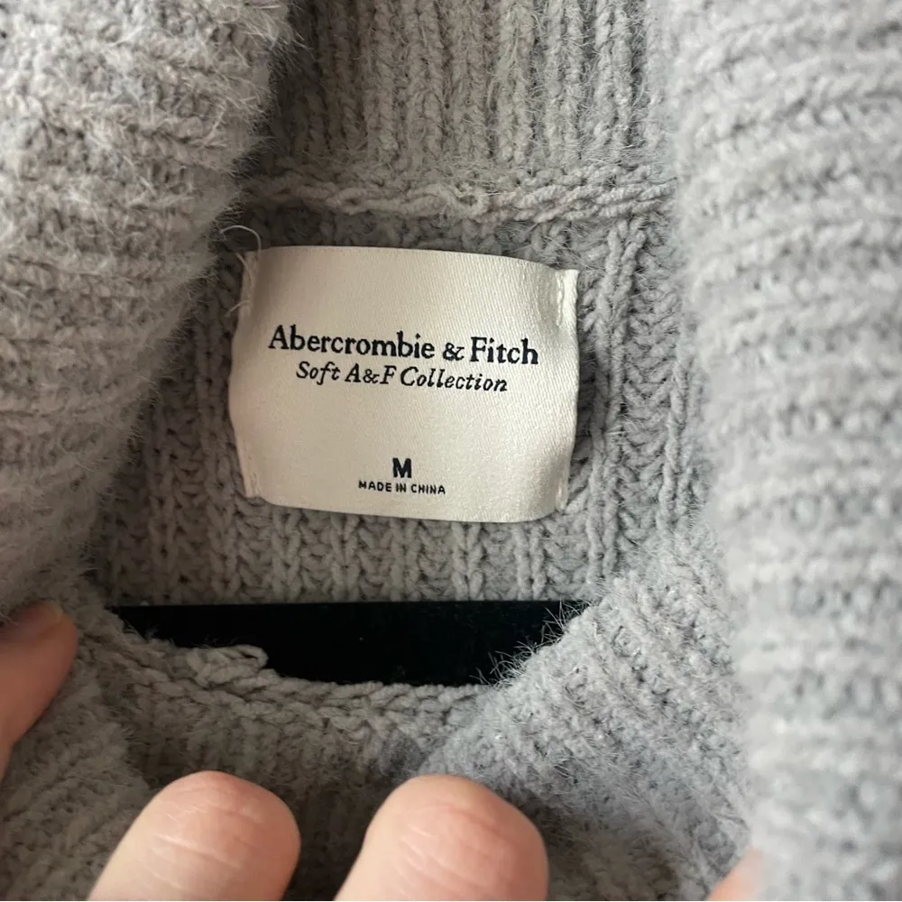 Abercrombie & Fitch Gray Ribbed Knit Turtleneck Sweater | Soft A&F Collection - Image 4