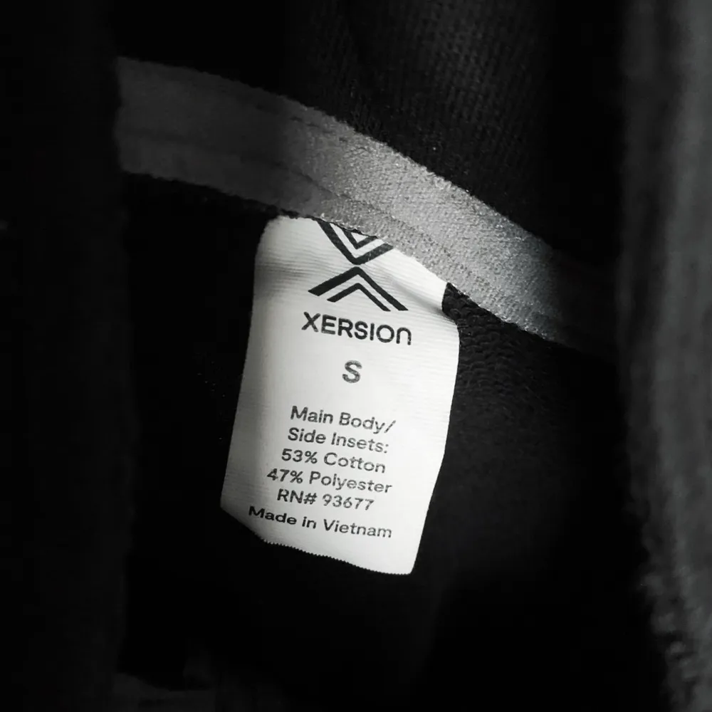 Xersion Black 1/4 Zip Mock Neck Pullover Fleece S - Image 3