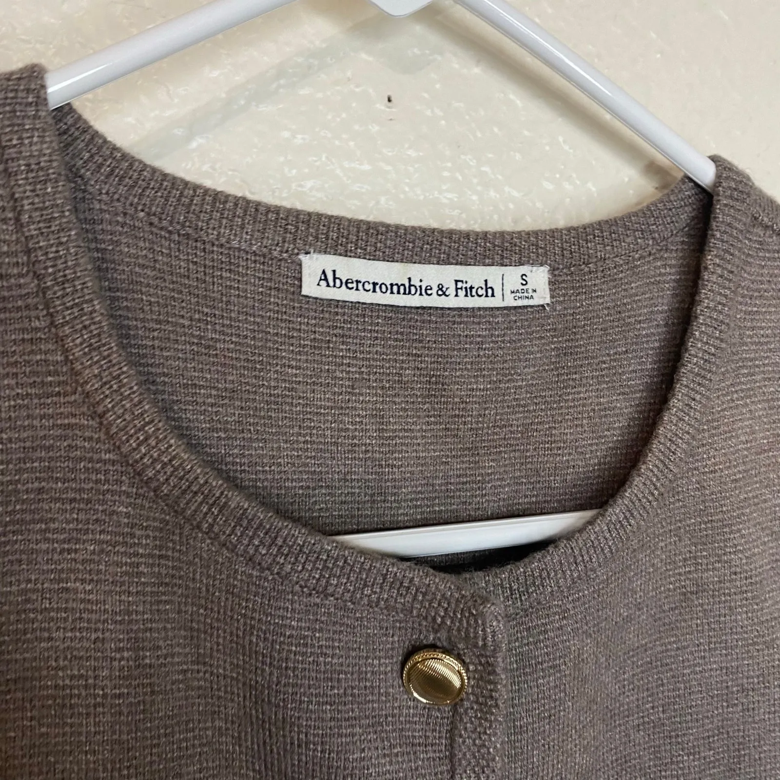 Abercrombie & Fitch Mara Gray Crewneck Button Sweater Vest Waistcoat Size Small - Image 6