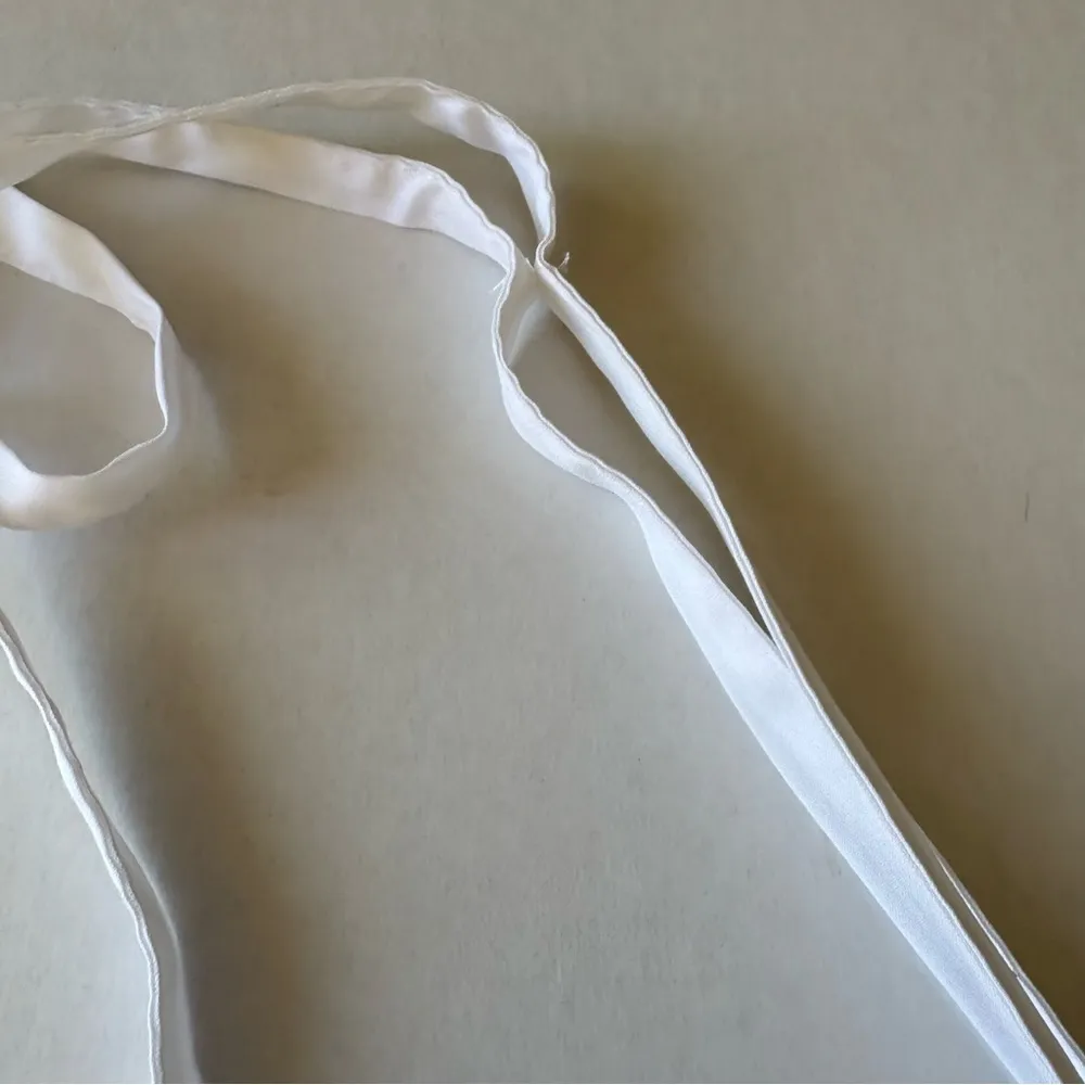 White House black market Indie cold shoulder blouse white tiered ruffle sleeve 4 - Image 5