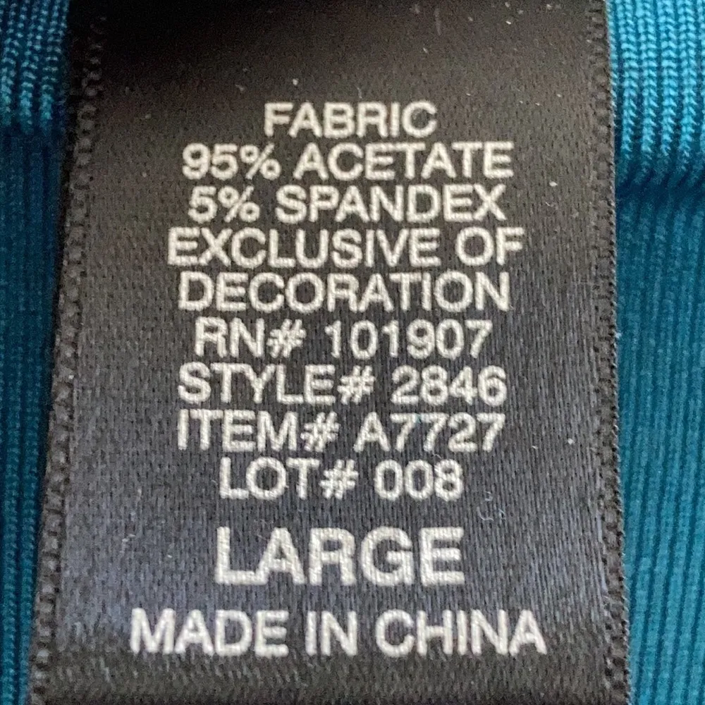 FINAL MARKDOWN Ladies’ citiknits Decorative Top (L) Size L - Image 4