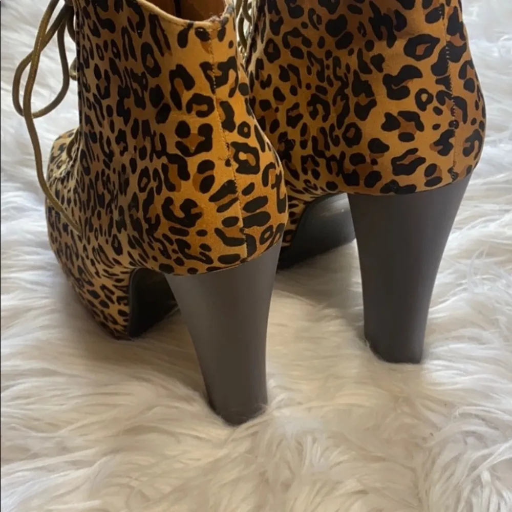 Delicacy cheetah super tall block lace up platform heels - Image 7