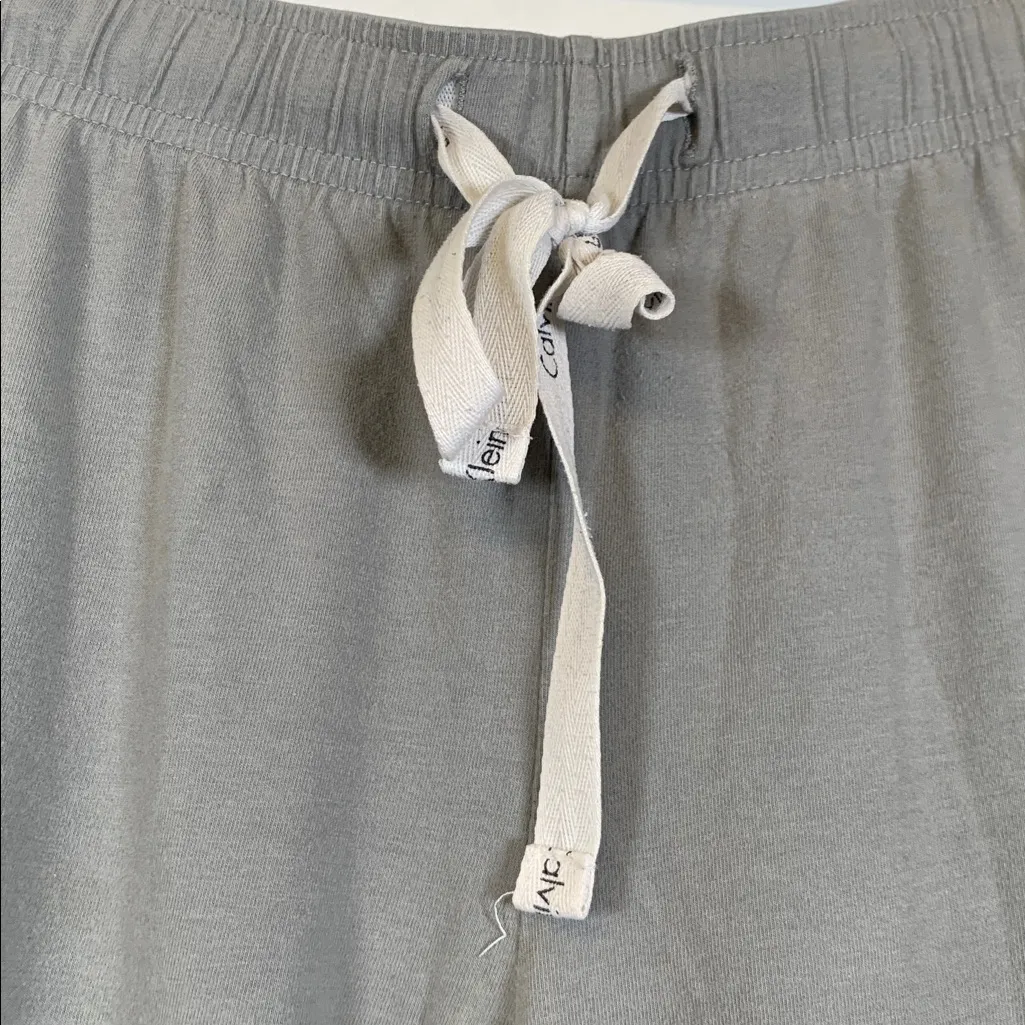 Calvin Klein Gray Lounge Pajama Pants Size Med EUC #2038 - Image 3
