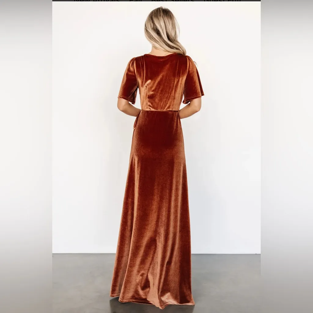 Baltic Born Velvet Maxi Dress in Copper
Meghan Velvet Wrap Maxi
Dress - Image 2