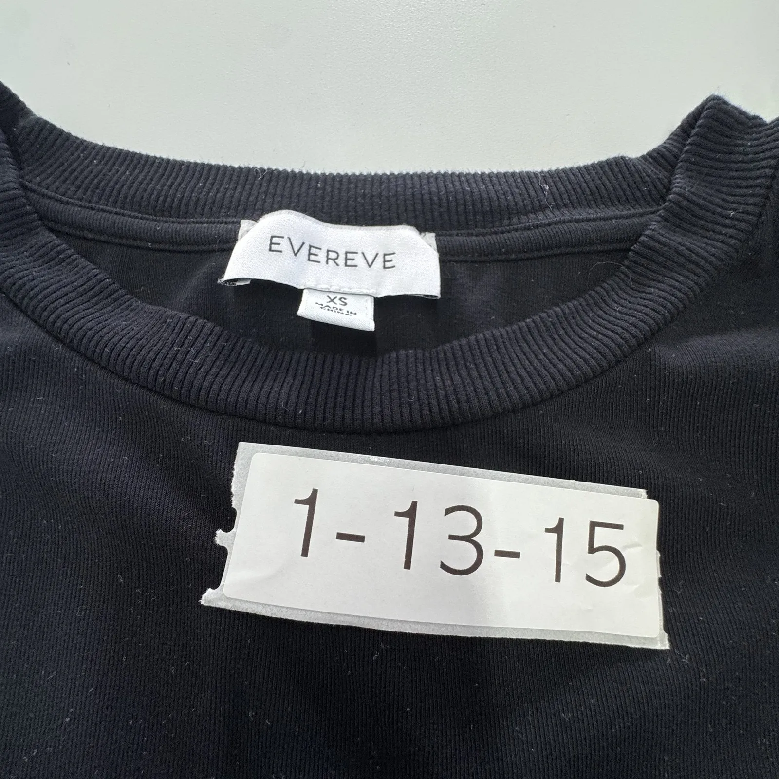 Evereve Shirt‎ Womens XS Black Puff Sleeve Lace Contrast Knit Top Pullover - Image 4