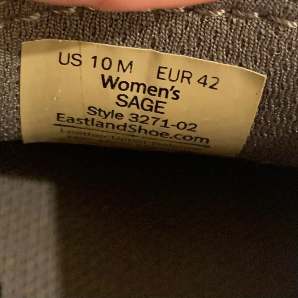 Eastland Sage Brown Leather Slip On Loafer Size 10M - Image 10