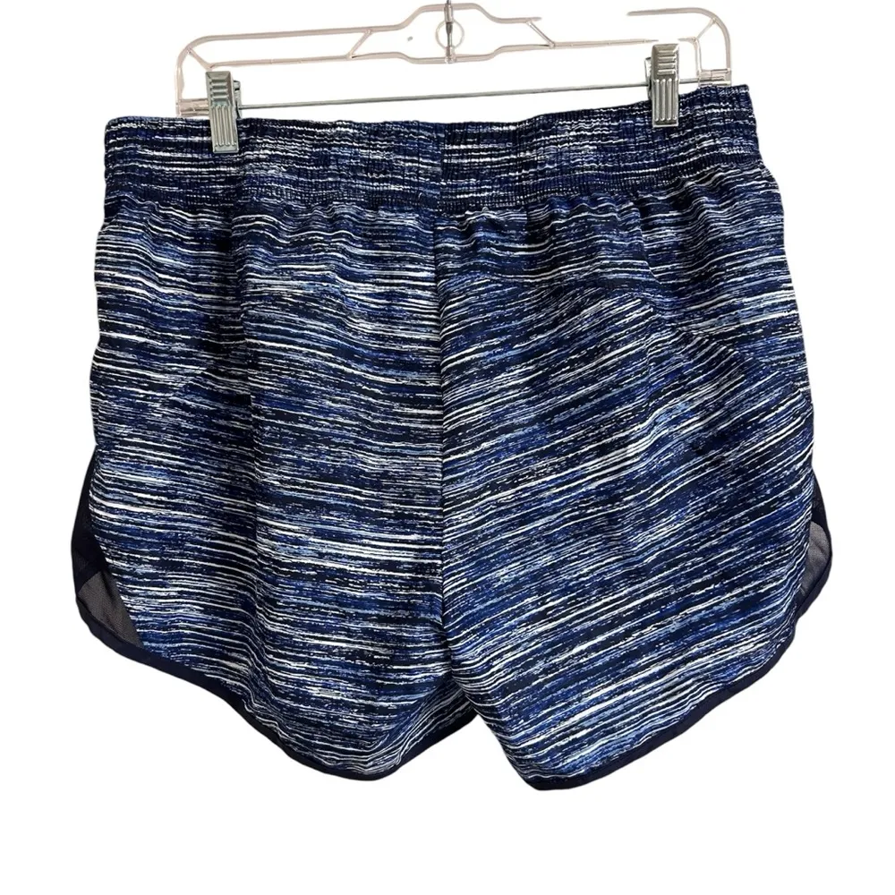 Rivalry Threads North Carolina Tar Heels Women’s Size XL 16/18 Athletic Shorts - Image 2