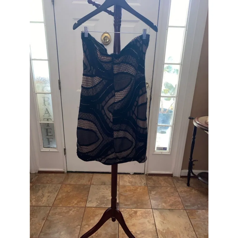 Women's Fashion to Figure Black and Tan Strapless Dress Size 3X - Image 6