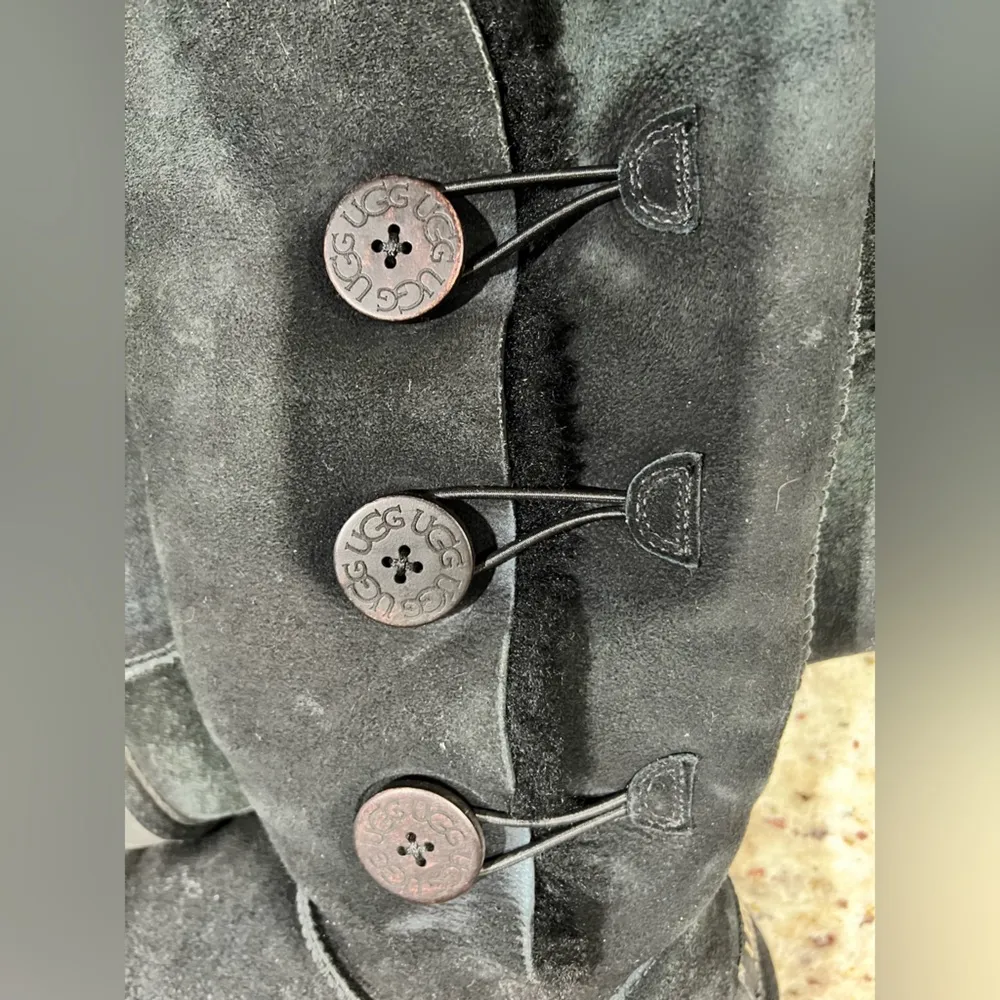 Ugg Black Bailey Button Triplet II Boot - Image 7