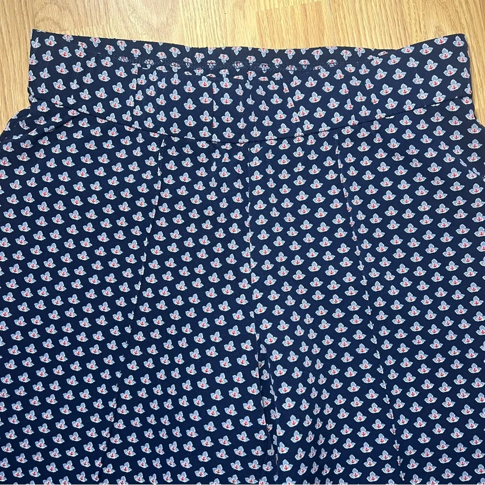 Isaac Mizrahi Live Pleated Floral Wide Leg Boho Pants Womens Size XS Lightweight - Image 3