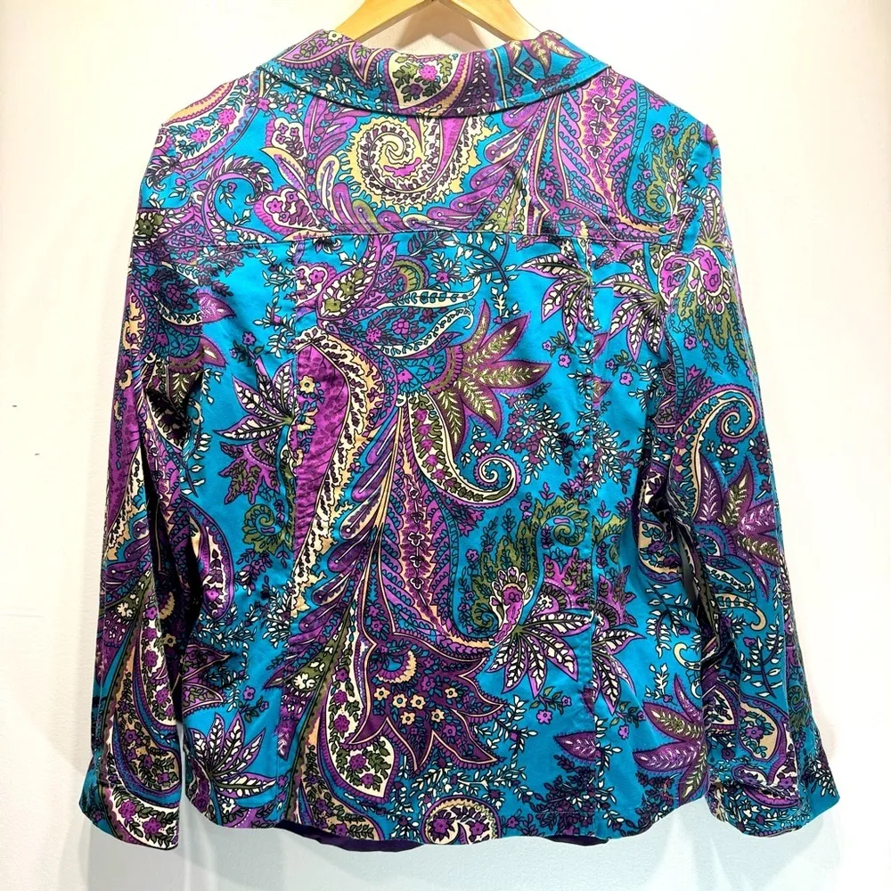 Chico’s Additions Paisley Button Front Long Sleeve Jacket Free Bonus Tank Top - Image 6