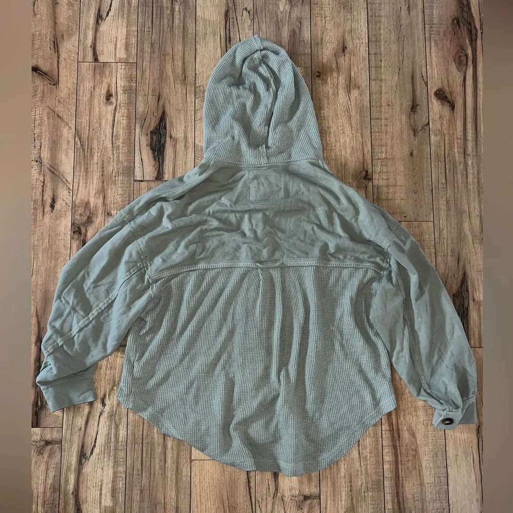 Green comfy top - Image 6