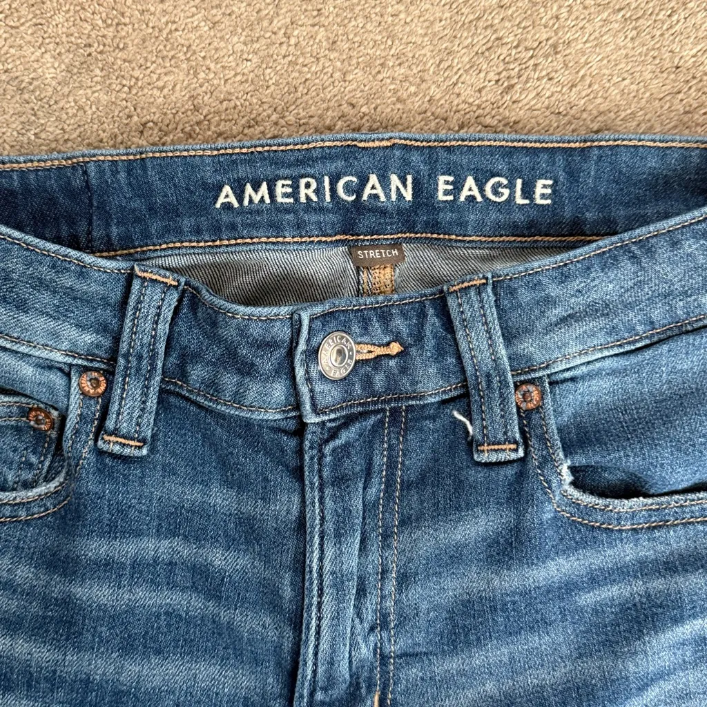 American Eagle Medium Wash Super High Rise Baggy Wide Leg Jeans Size 0 Long - Image 5