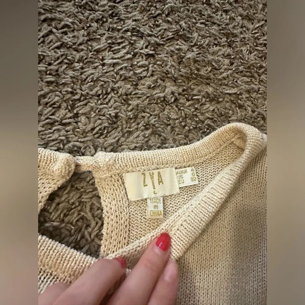 beige sweater, size 0 - Image 4