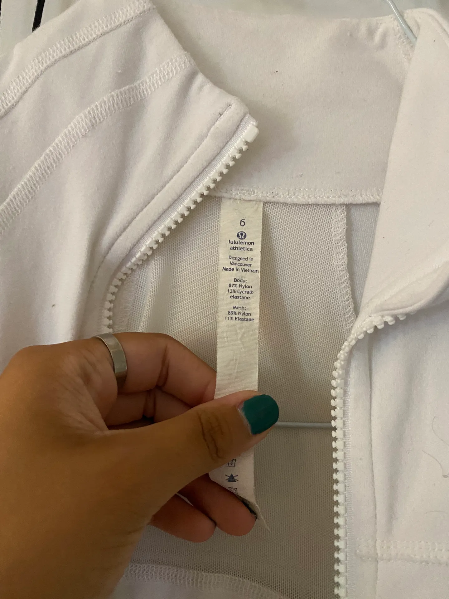 Lululemon white  jacket - Image 2