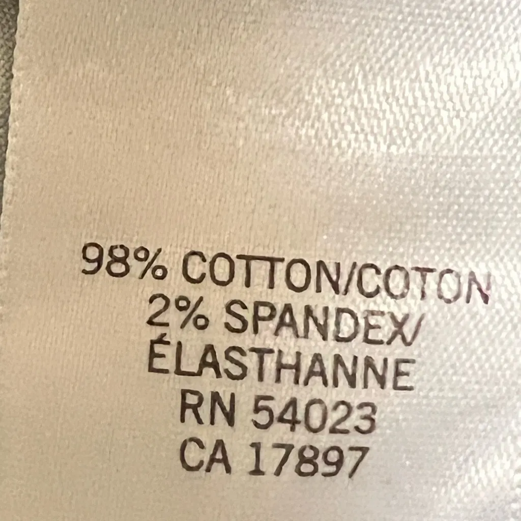 Banana Republic Dark Wash Denim Bermuda Shorts - Size 8 - VGUC - Image 6