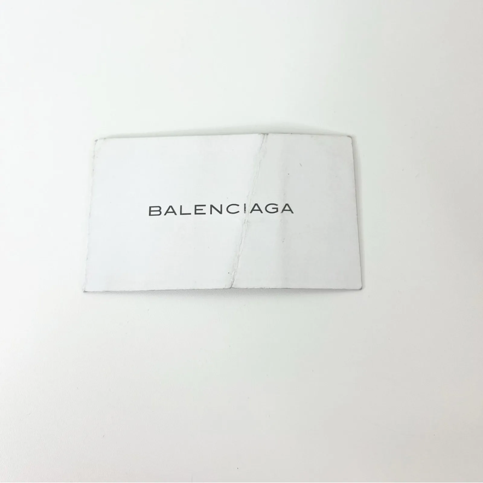 BALENCIAGA Grained Calfskin Plate Papier A6 Zip Around Tote Rouge Houx Red - Image 12