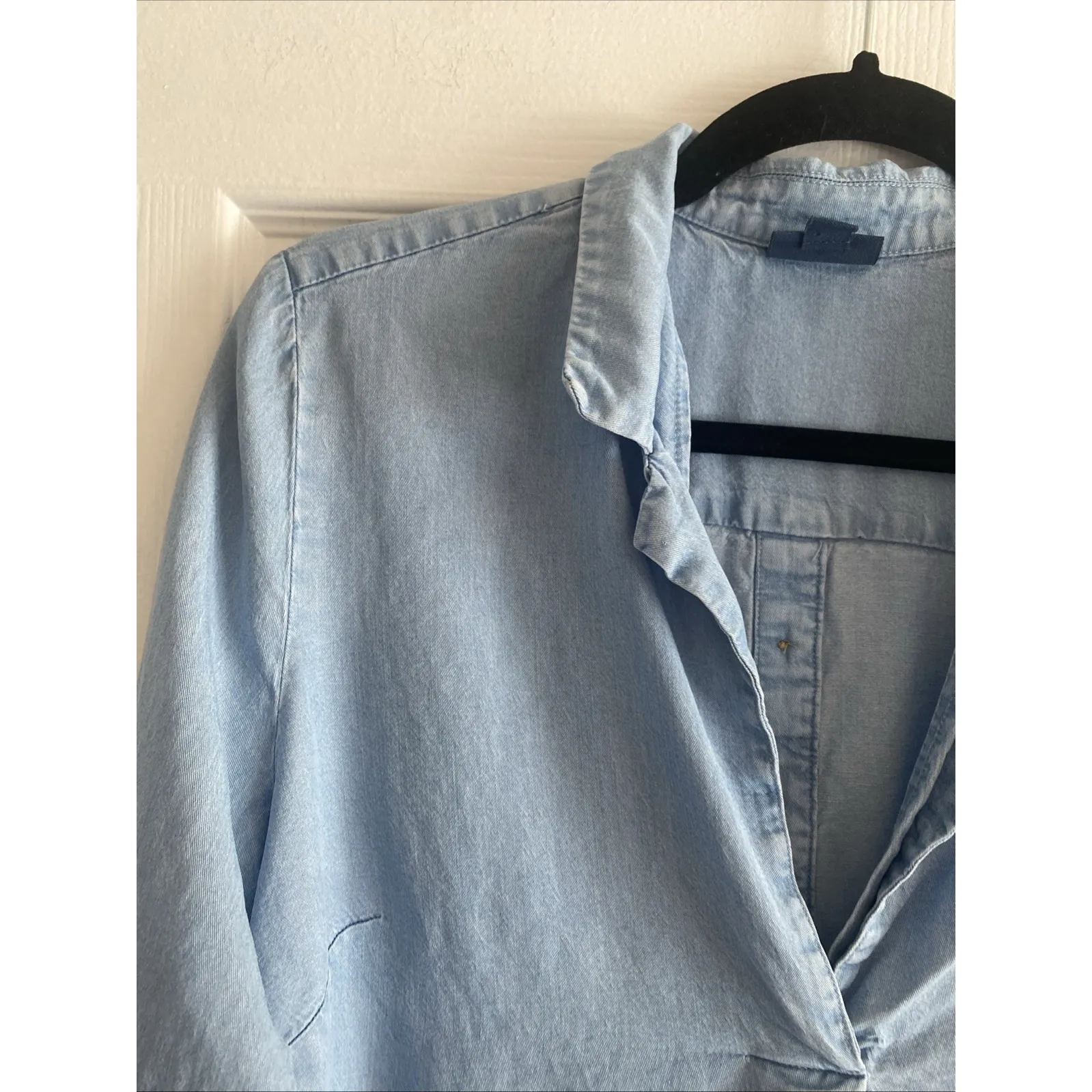 J Jill Denim Womens Medium Chambray Blue Tunic Top - Image 2