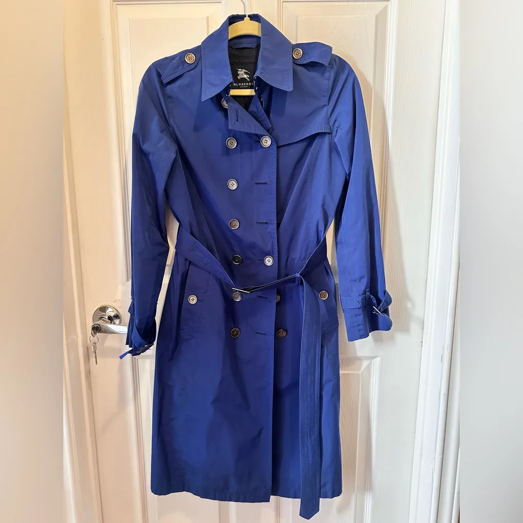 Burberry Royal Blue Double-Breasted Trench Coat - Image 4