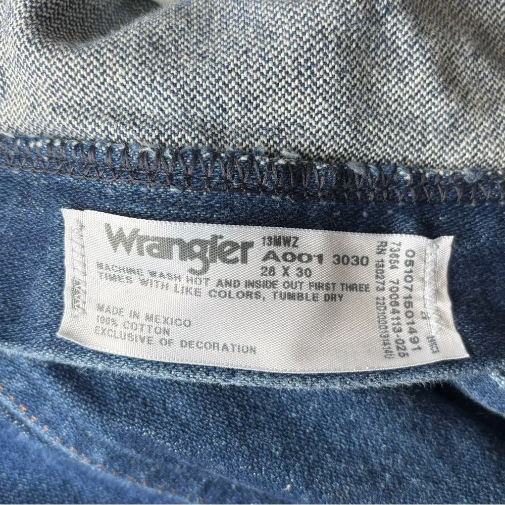 Wrangler Blue Wash Denim Straight Leg High Rise Jeans Loose Fit Western - Image 10