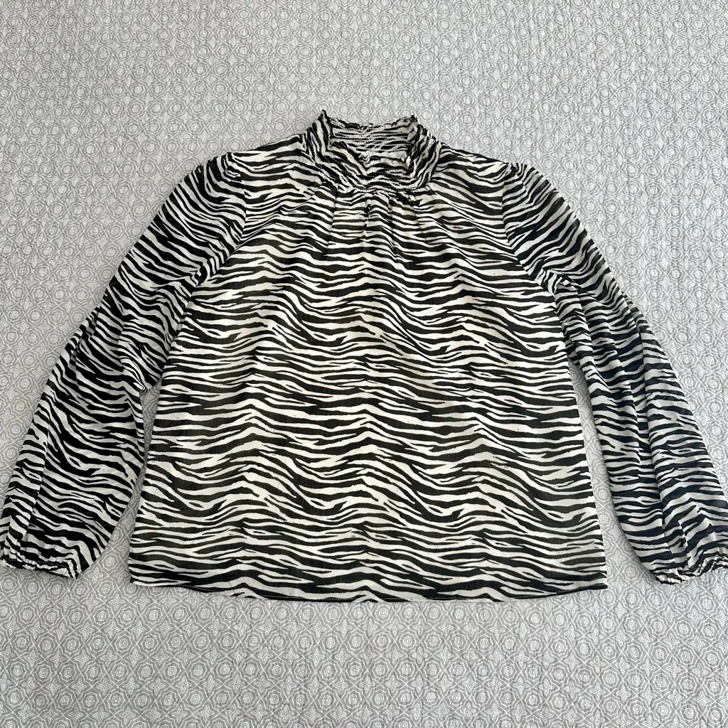 J. Crew Zebra Print Long Sleeve Mock Neck Blouse Ivory Black Lined Size M Size M - Image 4