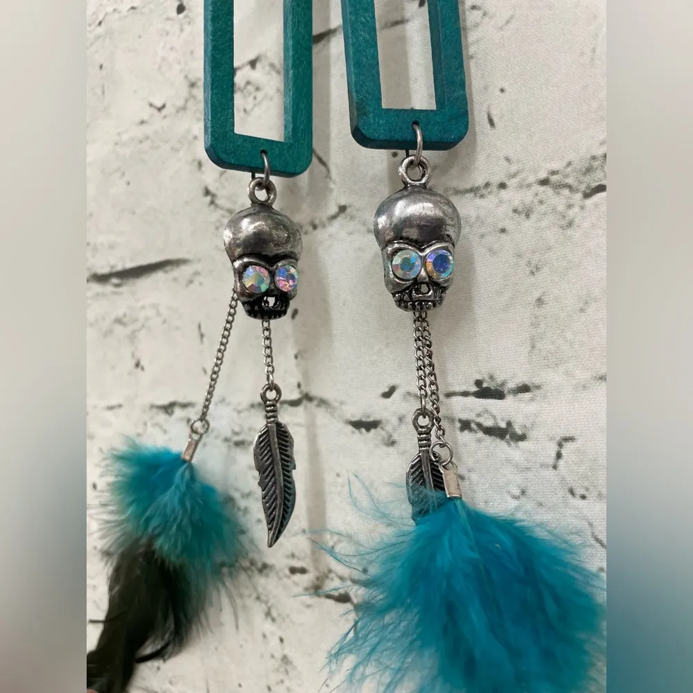 Boho Gypsy skull earrings Blue - Image 2