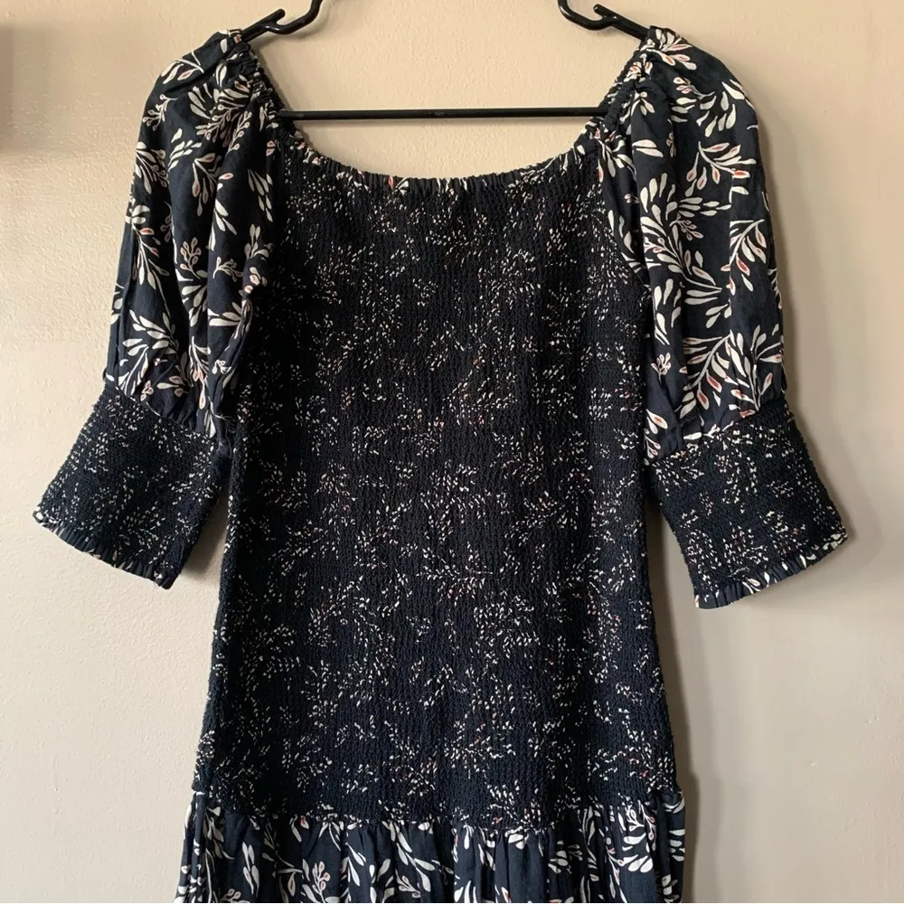 NWOT Zara Penny Ruched Black Floral Linen Blend Boho Midi Dress Size Small - Image 4