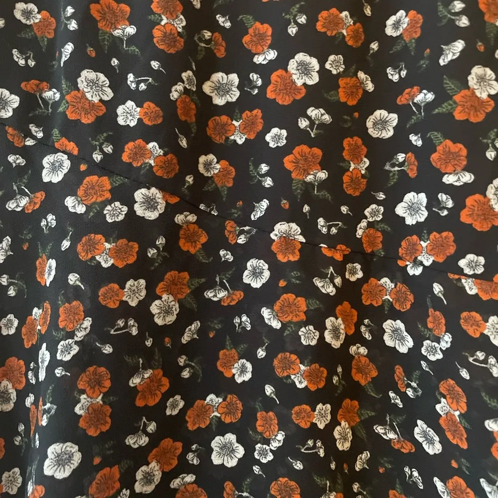 WILD FABLE Floral Tiered Asymmetrical Hem Lined Boho Midi Skirt Size M - Image 5