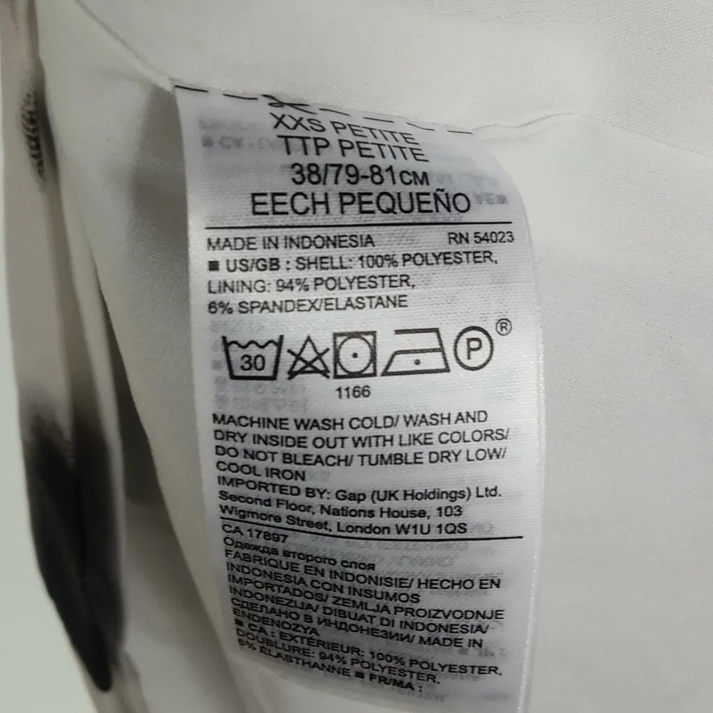 Banana Republic XXS Black White Floral Tunic Top - Image 4