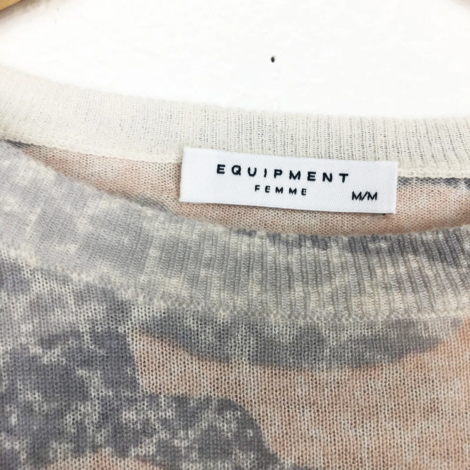 Equipment Femme Sloan Wool & Cashmere Sweater Medium Y2K Lace Camo Print - Image 6