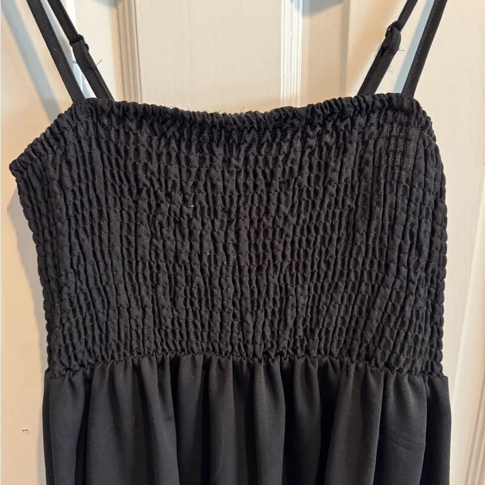 Elegant Black Mini Dress - Image 2